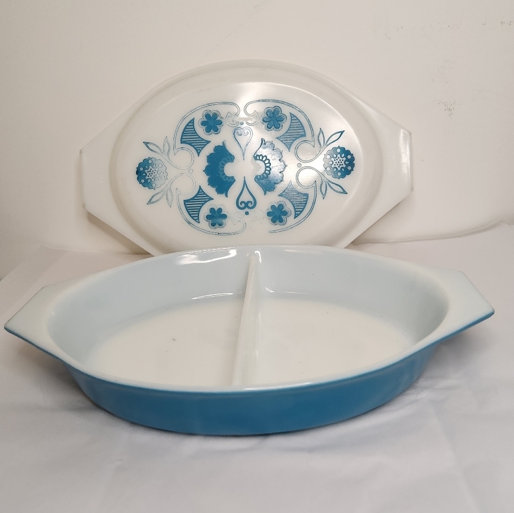 Vintage Horizon Blue Pyrex Dish